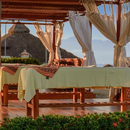 Grand Decameron Complex Bucerias, A Trademark All-Inclusive Resort Exterior photo