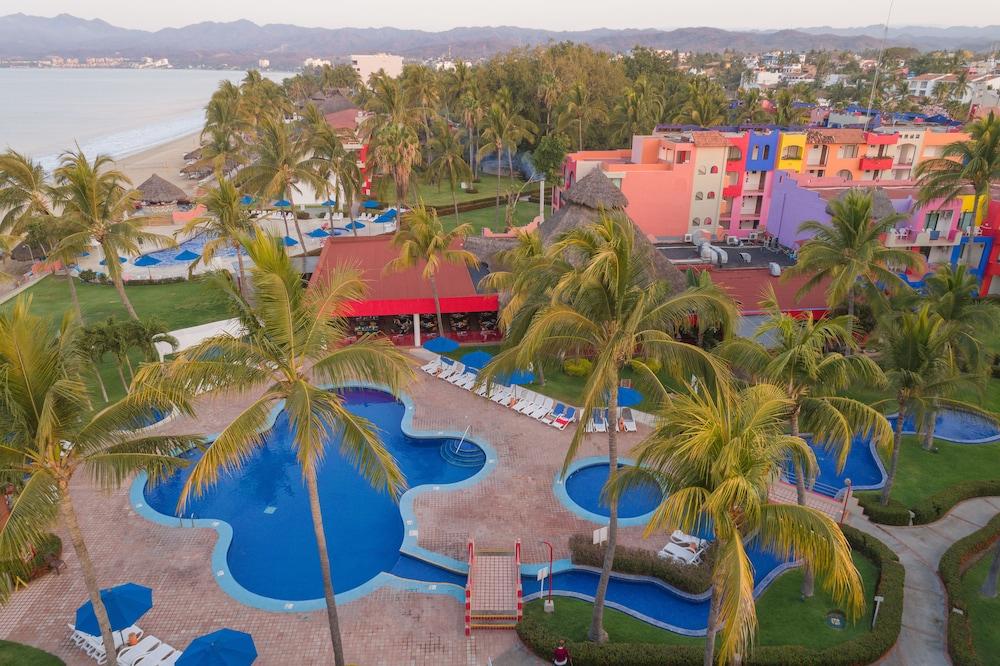 Grand Decameron Complex Bucerias, A Trademark All-Inclusive Resort Exterior photo