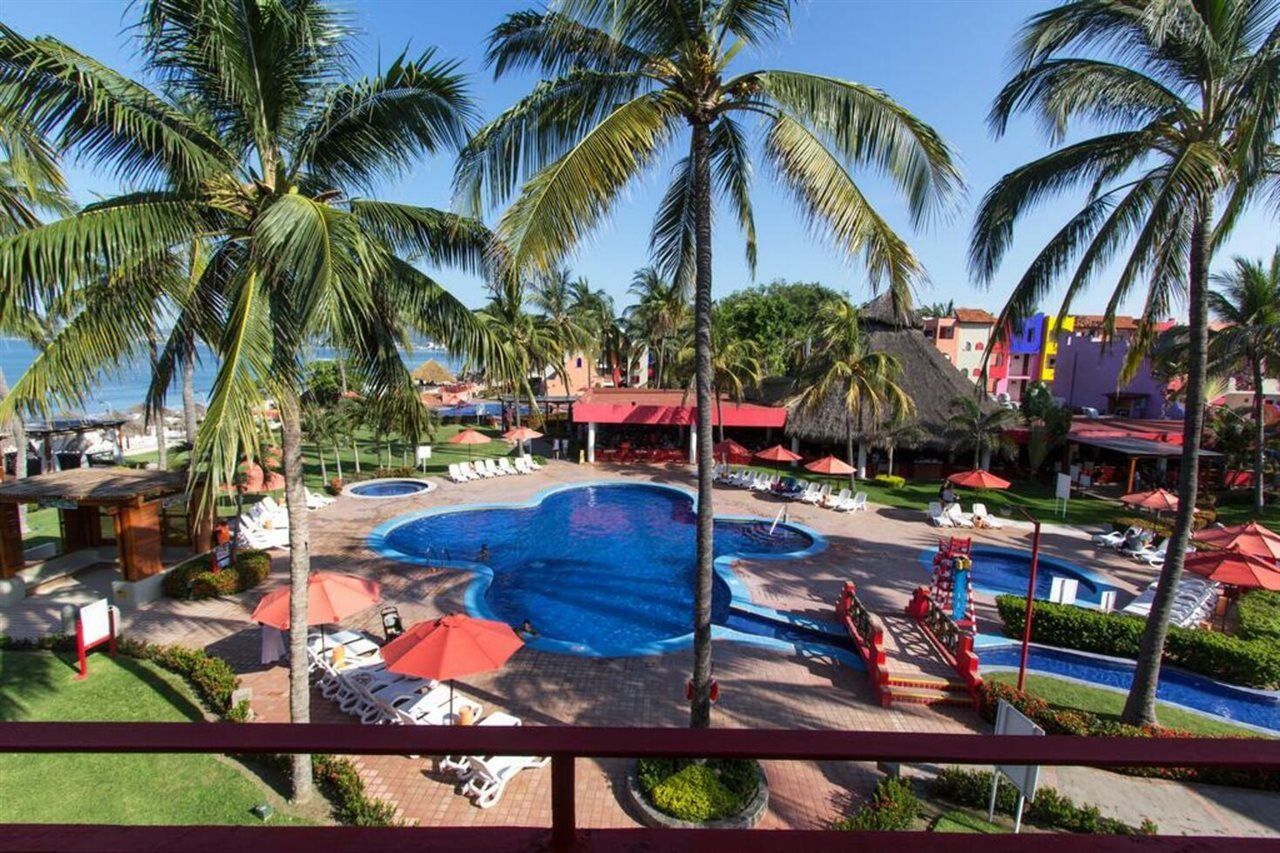 Grand Decameron Complex Bucerias, A Trademark All-Inclusive Resort Exterior photo